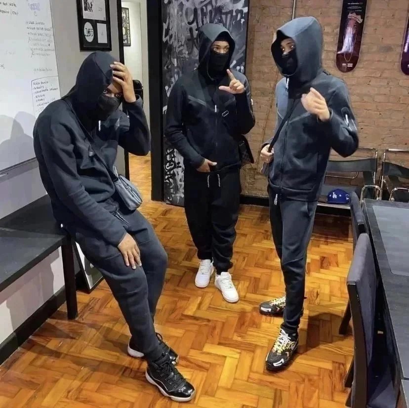  NlKE  Zip-up hoodie  