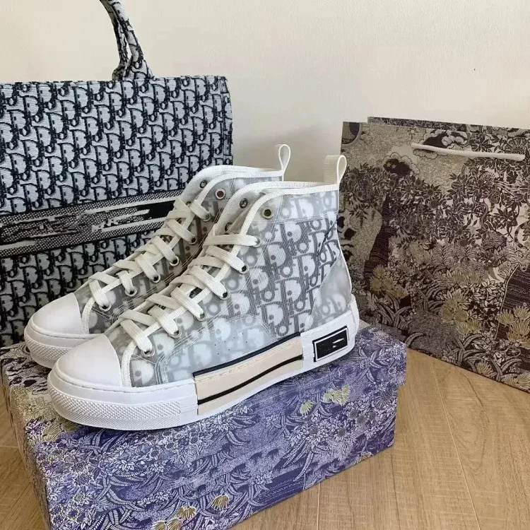 Dior B23  